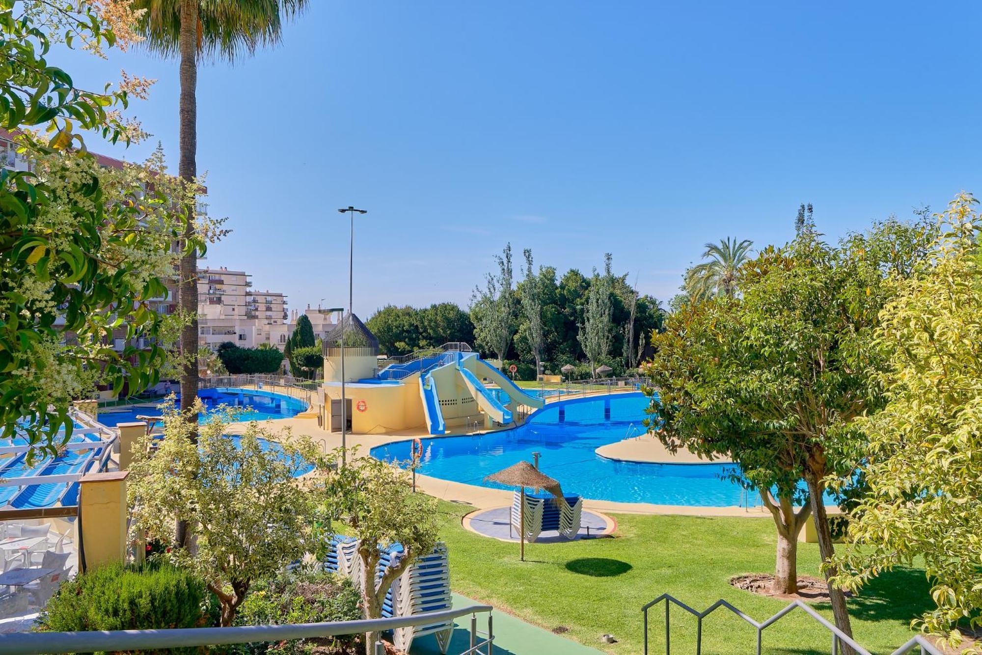 All Year Pool - Piscina Todo El Ano Minerva Nature Boutique Бенальмадена Екстер'єр фото